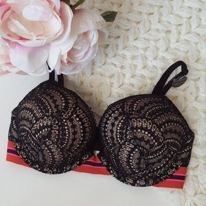 New Victoria Secrets Bombshell bra!